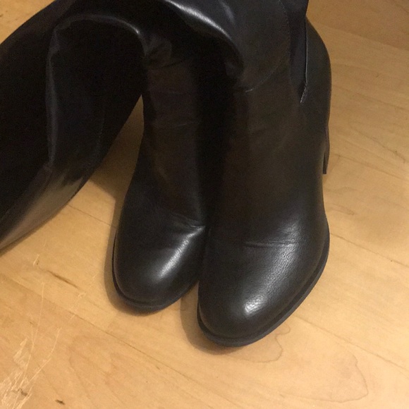 Black tall boots- never been worn - Picture 4 of 6